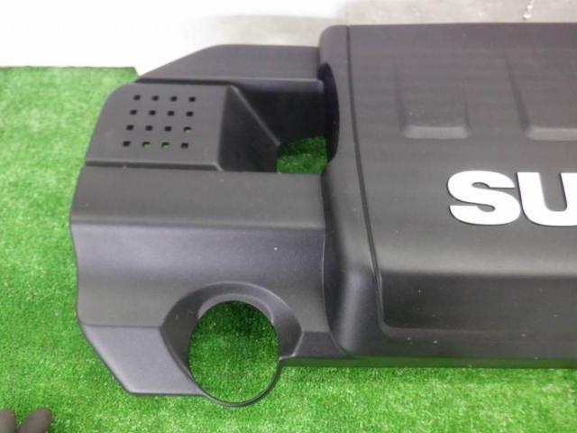 SUZUKI
Genuine engine cover