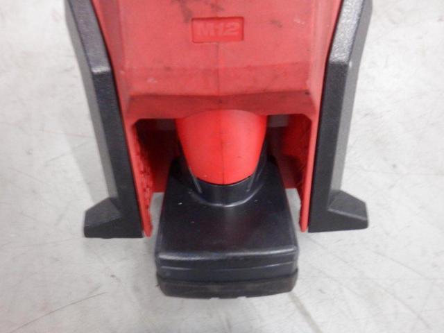 【WG】milwaukee  充電式空気入れ M12 BI