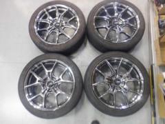 4RAYS(レイズ)GRAM LIGHTS(グラムライツ) 57FXZ+NANKANG NS-2R