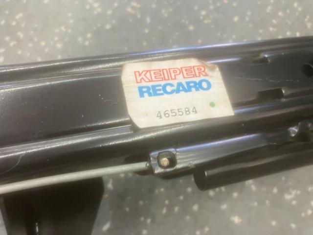 RECARO reclining seat rail, left side
Passenger side only
LH Prius 30 series / Prius α 40 series / Auris 140 series / Blade 150 series / SAI
