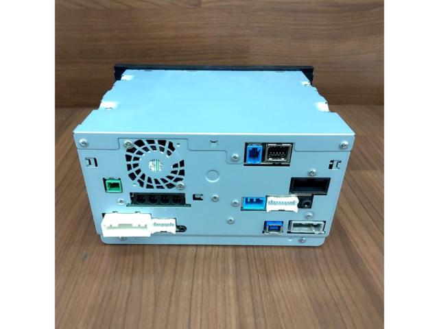 Daihatsu genuine
NSZP-W64D
(08545-K9091)
■
Full-segment TV/DVD/CD/SD/CD recording/Bluetooth compatible