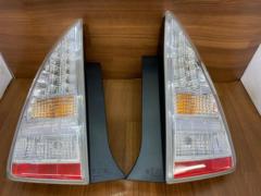 Genuine Toyota taillight set (left and right) for Prius 30 series (early model)