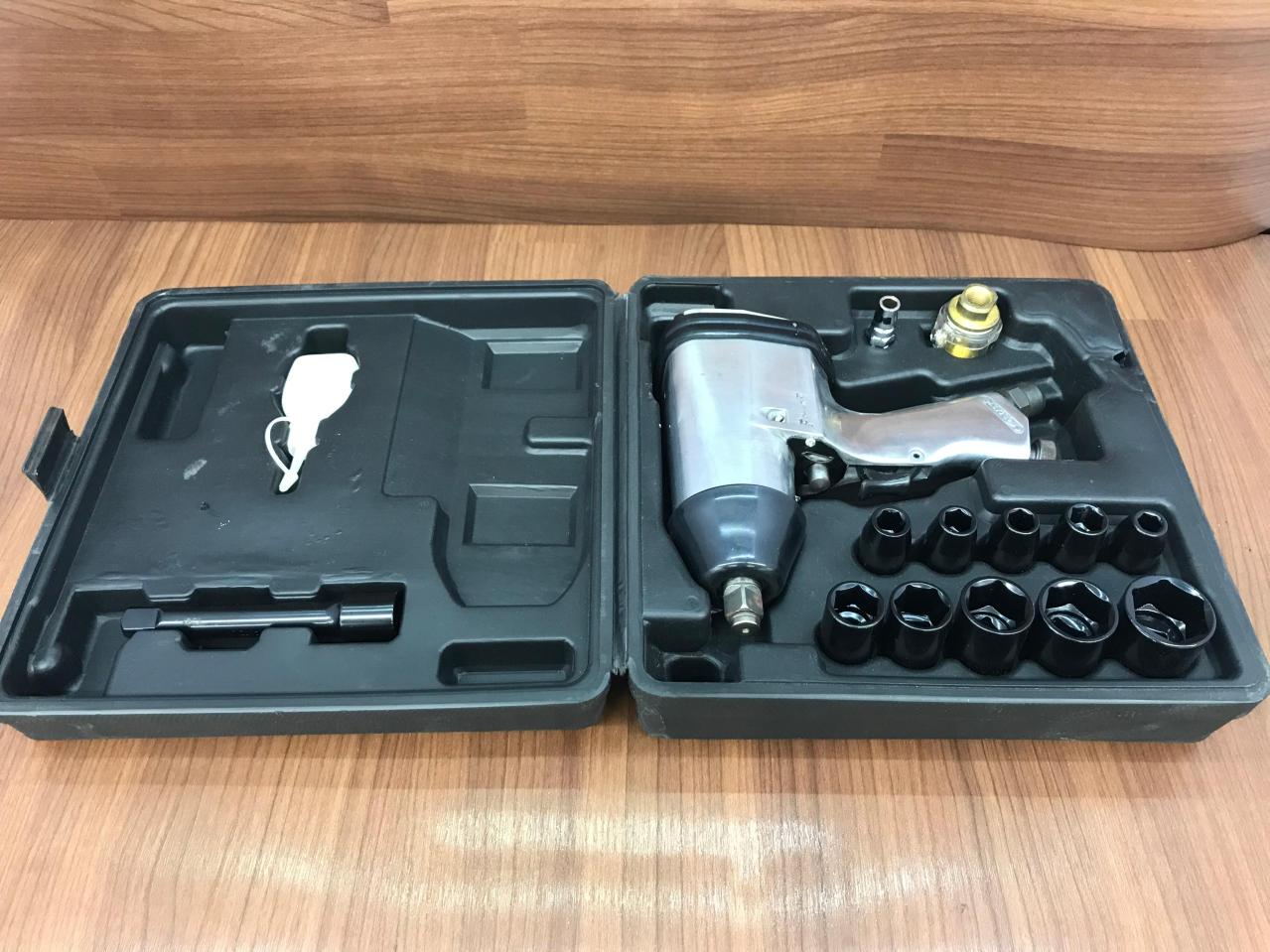 Air impact wrench set 1/2 sq