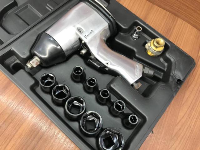 Air impact wrench set 1/2 sq