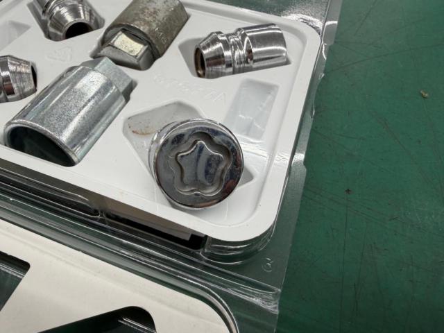 BRIDGESTONE
McGuard lock nuts M12 x P1.25