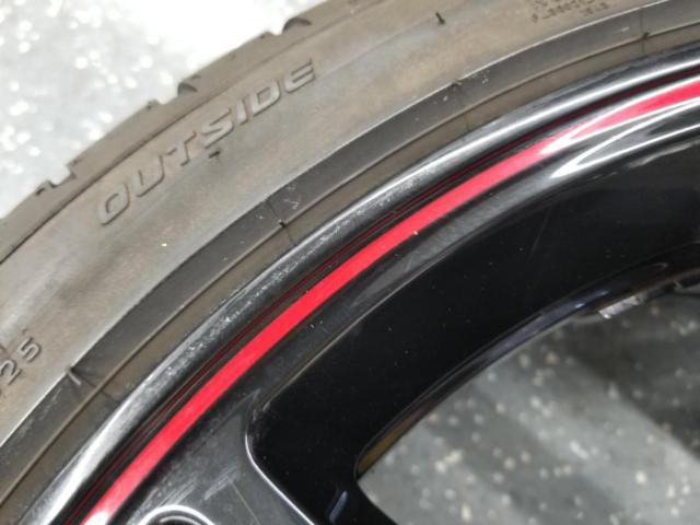 MID
RMP
Racing
R25
+
PIRELLI (Pirelli)
PIRELLI
DRAGON
SPORT