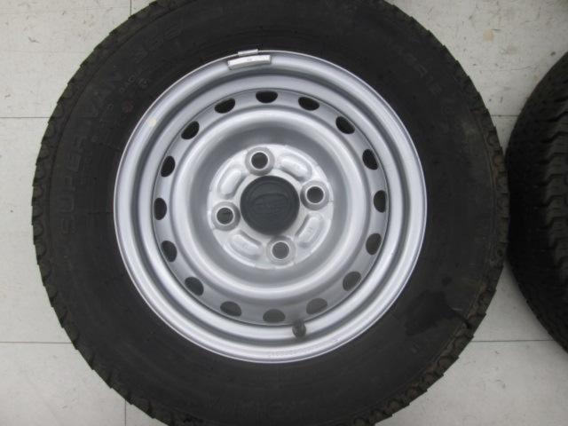 Subaru genuine parts
Genuine Daihatsu Subaru Sambar steel wheels + Yokohama Super
VAN
355