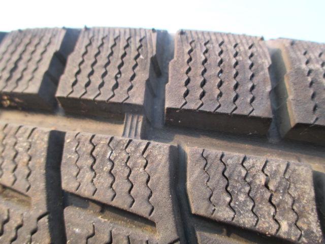 265/70R16 DUNLOP WINTERMAXX
SJ8