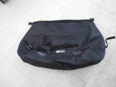 【GIVI(ジビ)】 防水カーゴバック UT804