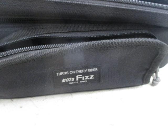 【MOTO FIZZ】マグネット式タンクバック