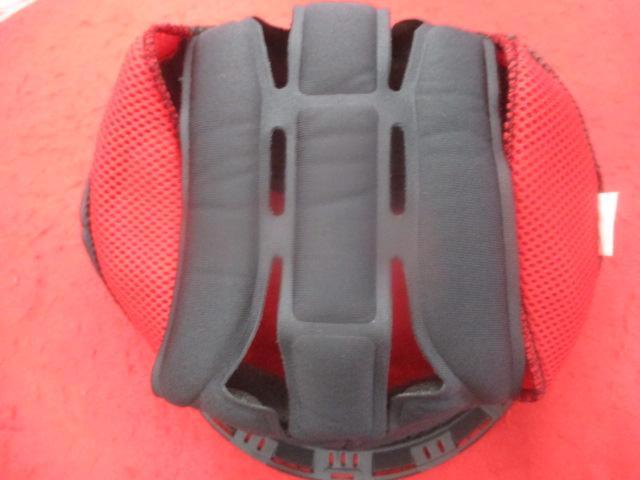 WINS
Center pad + cheek pads