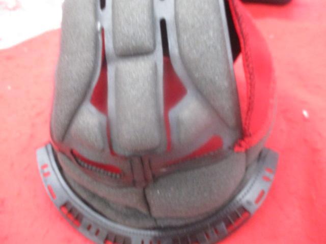 WINS
Center pad + cheek pads