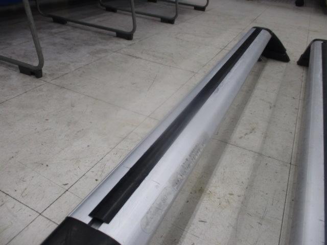 Subaru genuine
SJ Forester genuine optional carrier base