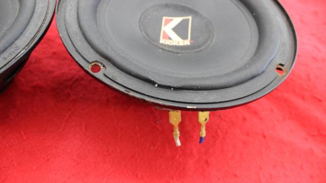 KICKERR6 (with minor defects)
16.5cm speaker