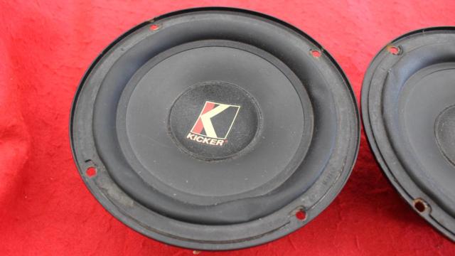 KICKERR6 (with minor defects)
16.5cm speaker