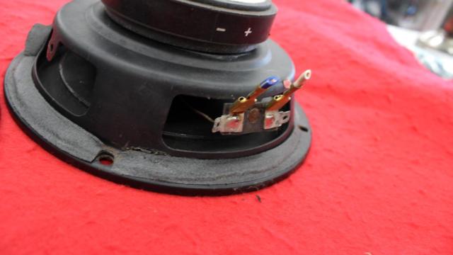 KICKERR6 (with minor defects)
16.5cm speaker