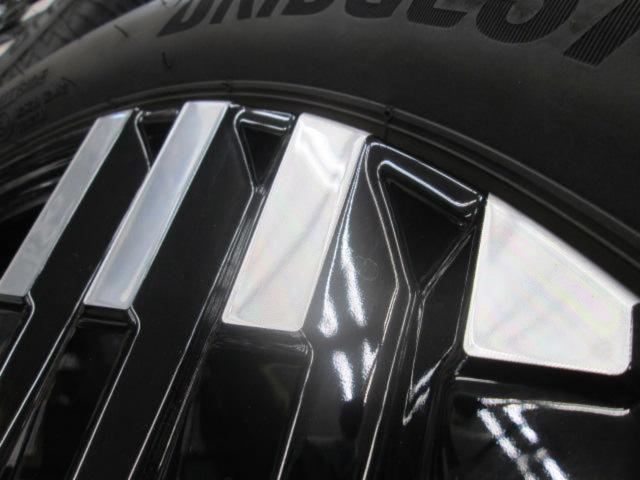 Nissan original (NISSAN)
Note Aura
E13
Late original wheel
+
BRIDGESTONE
TURANZA
T005A