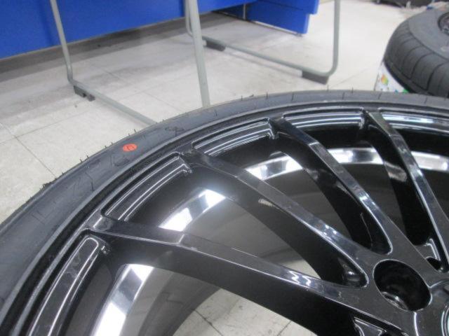 INTER
MILANO (Inter Milan)
VOLTEC (vortex)
PREMIUM
R15
+
GRENLANDER
L-ZEAL 56
