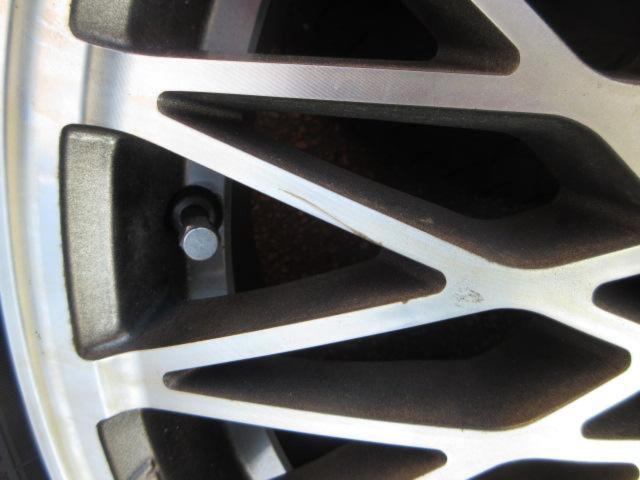 BADX
632
LOXARNY
Pavone
※ It is a commodity of the wheel only