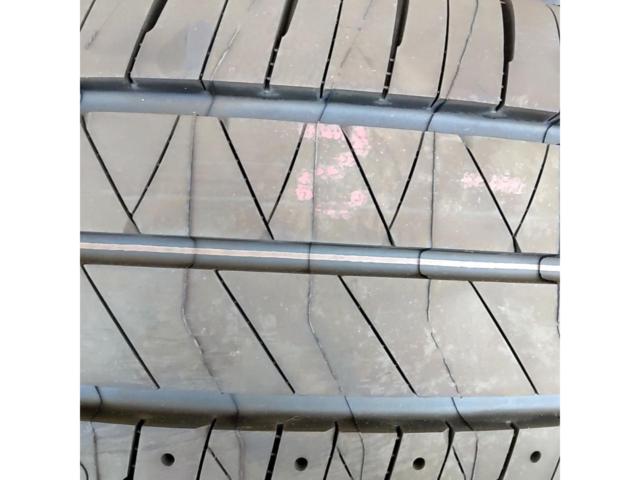 BRIDGESTONE
FINESSA
HB01