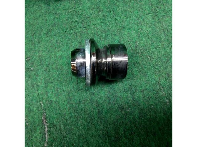 Toyota
(TOYOTA)
Made McGard
Wheel lock set
M14xP1.5