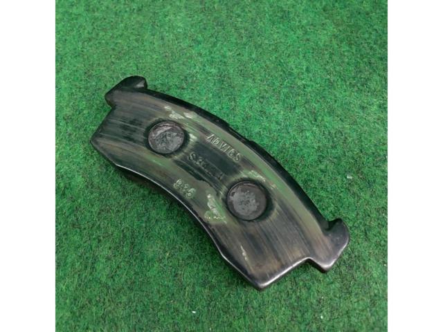 ADVICS
Front brake pad