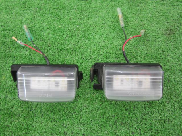 【PIAA】日産用 LED ナンバープレートランプ