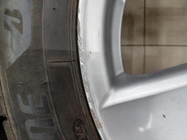 Others
Toyota genuine
+
BRIDGESTONE VRX3