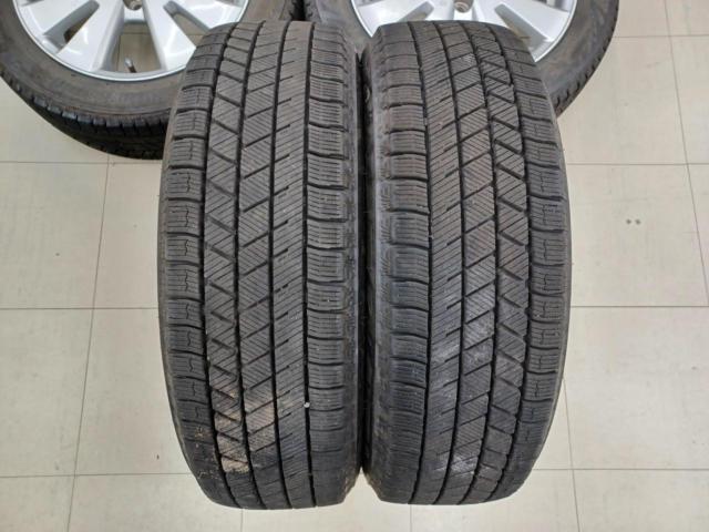 Others
Toyota genuine
+
BRIDGESTONE VRX3