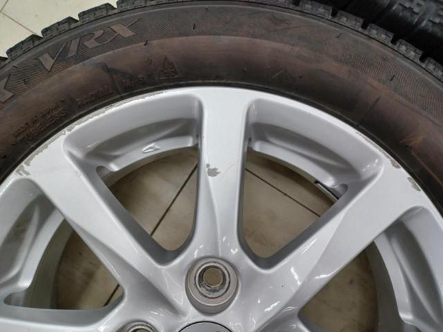Daihatsu genuine 8-spoke
+
BRIDGESTONE
VRX
155 / 65R14