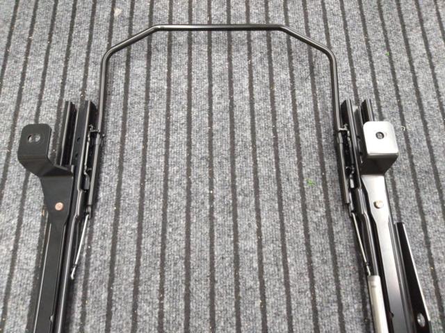 【RECARO】シートレール(運転席側)