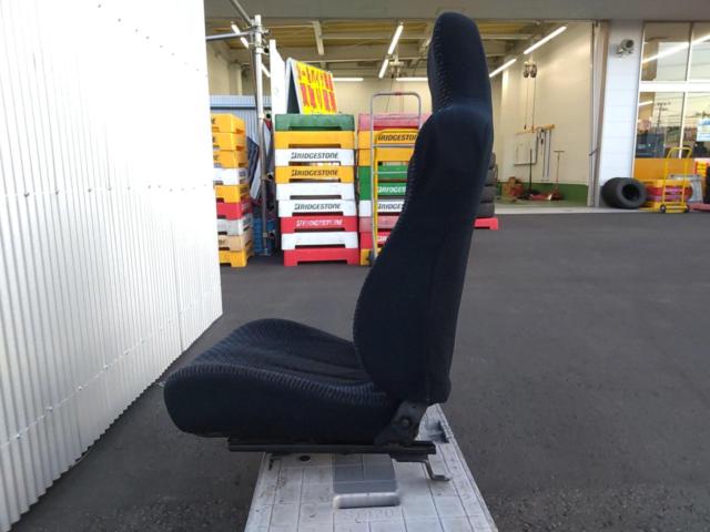 Genuine Daihatsu L502S Mira AVANZATO seat (driver's side)