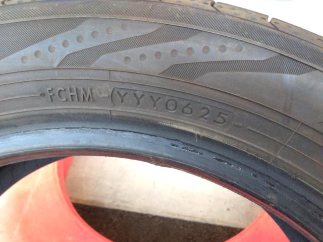 YOKOHAMA BluEarth-RV RV03CK 165/60R15
