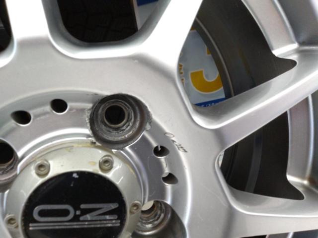 OZ(オーゼット) OZ X-LINE(オーゼットエックスライン) OZ MILANO (4HOLE)  + BRIDGESTONE(ブリヂストン) BLIZZAK VRX3