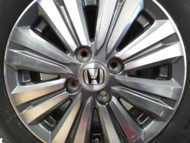 Honda original (HONDA)
Life original wheel
+
BRIDGESTONE (Bridgestone)
BLIZZAK
VRX2