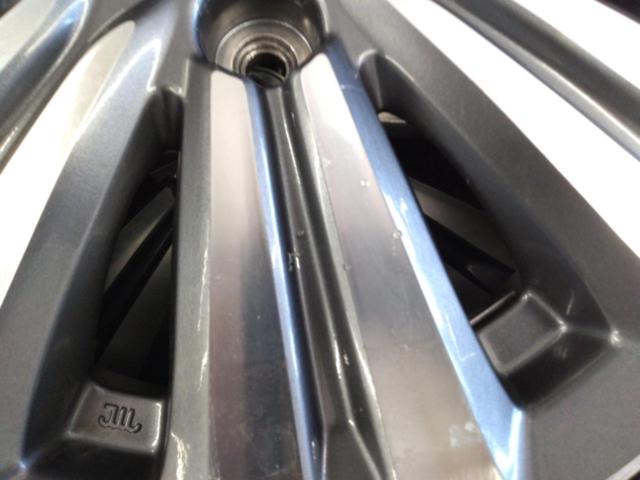 Honda original (HONDA)
Life original wheel
+
BRIDGESTONE (Bridgestone)
BLIZZAK
VRX2