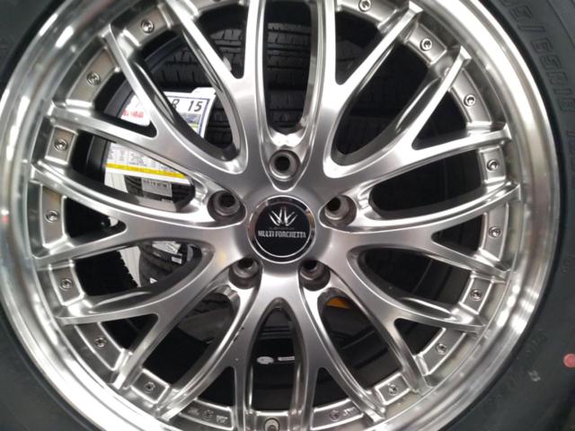 BADX (Badokkusu)
632
LOXARNY (Rokusani)
LOXARNY
MULTI
FORCHETTA
(5HOLE)
+
GOODYEAR (Goodyear)
ICENAVI
SUV
