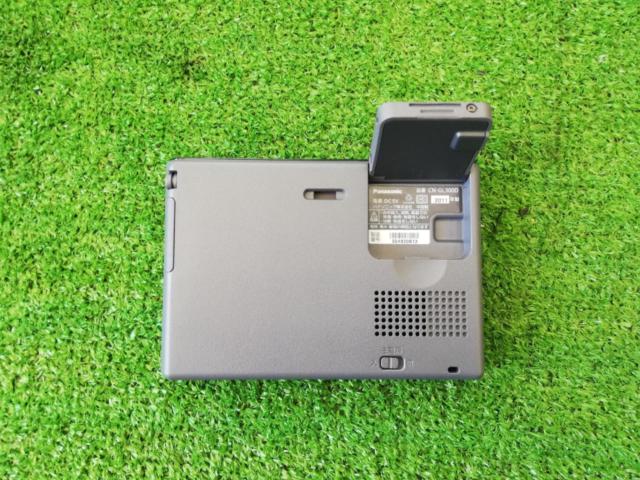 Panasonic Gorilla CN-GL300D 5V型ポータブルメモリーナビ 2011年モデル