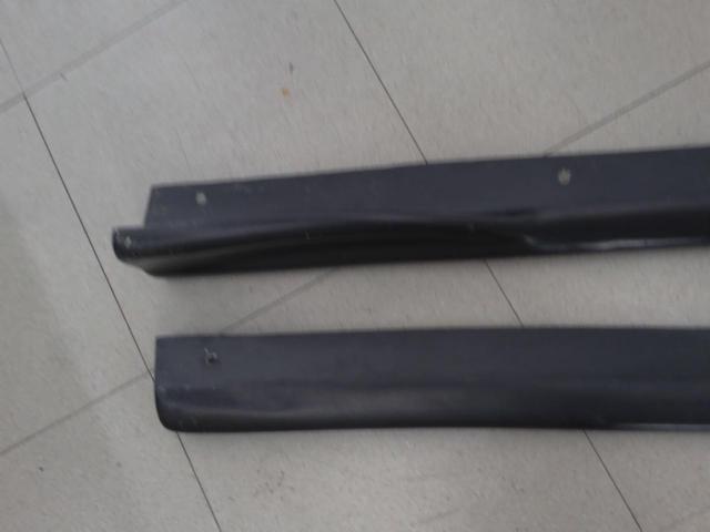 ワケアリ品 【メーカー不明】GRB インプレッサWRX STIサイドスカート