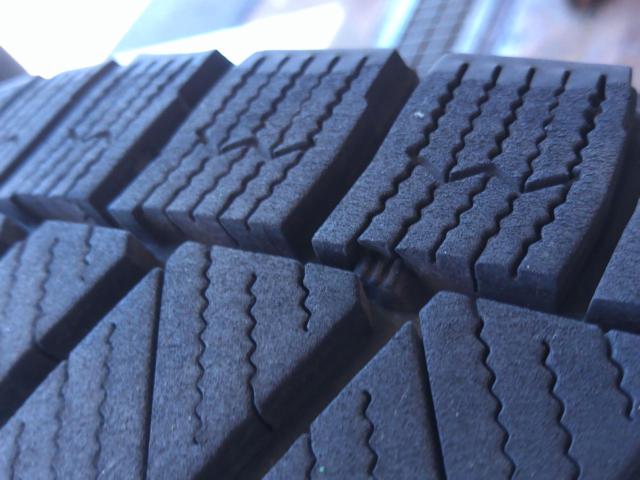 BRIDGESTONE(ブリヂストン) BALMINUM(バルミナ) GR6 (4HOLE)  + BRIDGESTONE(ブリヂストン) VRX3