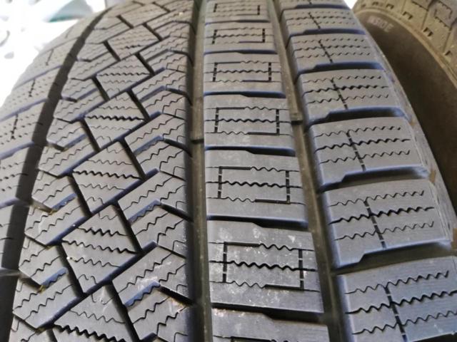 S 10本スポーク  + PIRELLI ICE ZERO ASIMMETRICO 205/55R17