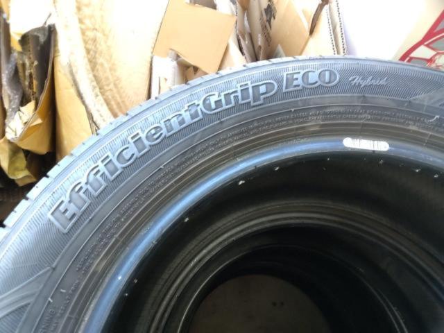 【中古タイヤ4本セット】GOODYEAR  EficientGrip ECO Hybrid 205/60R16 2022年製造