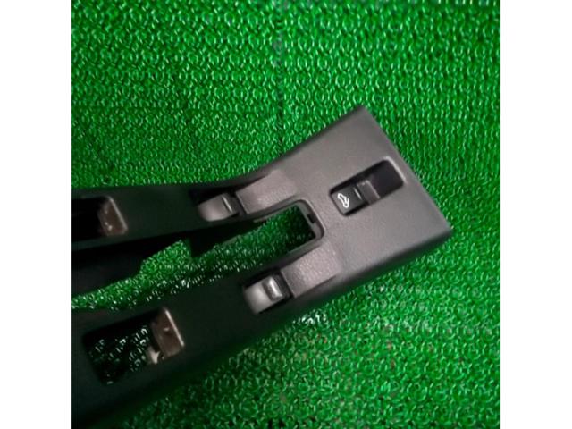 【ダイハツ純正】センターコンソール