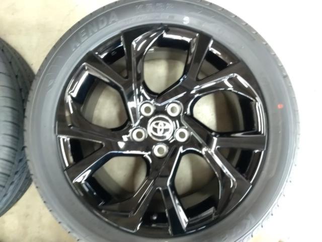 トヨタ純正(TOYOTA)  【トヨタ純正】 C-HR Mode-Nero純正ホイール  + KENDA(ケンダ) KR32 225/50R18 95V