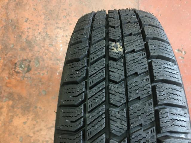 BRIDGESTONE BALMINUM BR10  + GOODYEAR ice NAVI 8(新品未使用)