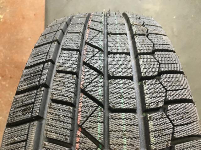 AUTOBACS SEVEN LEBEN BL1  + KENDA KR36 ICE TEC NEO(新品未使用)