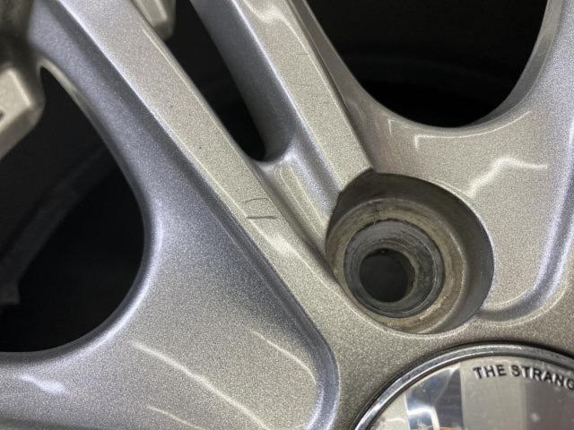 MYRTLE
STRANGER
Twin five-spoke
+
GOODYEAR (Goodyear)
ICE
NAVI
7