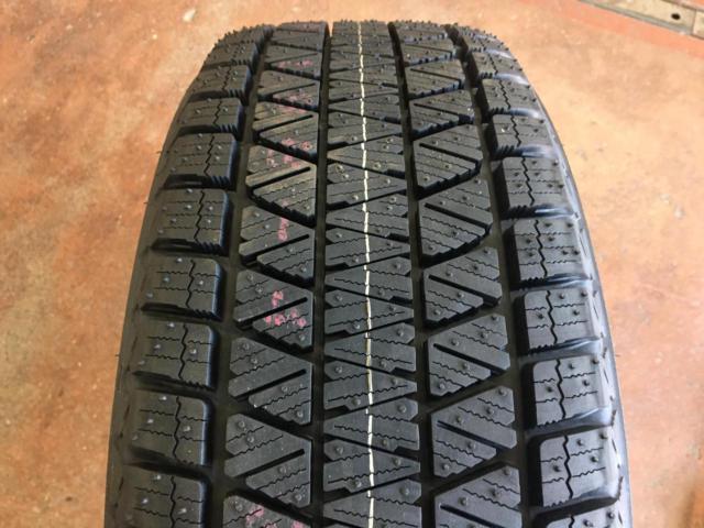 ☆未使用タイヤ☆ スバル純正(SUBARU)  SK系 フォレスター純正 + BRIDGESTONE(ブリヂストン) BLIZZAK DM-V3 225/60-17