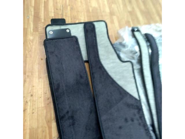 激安!! 【ホンダ純正】 RR系/エリシオン後期プレステージ純正フロアマット