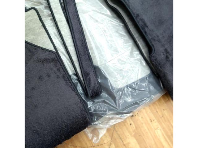 激安!! 【ホンダ純正】 RR系/エリシオン後期プレステージ純正フロアマット